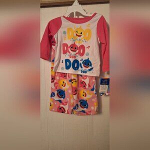 Nickelodeon Baby Shark Infant Girls Pajamas Sz 24 months Pink Sleepwear